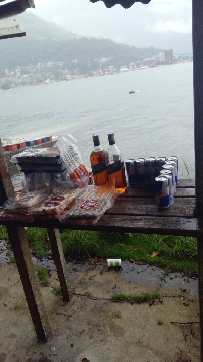 gbcda2's tweet photo. Sextou de que que 🤣✌️ https://t.co/lSdD2ntePe