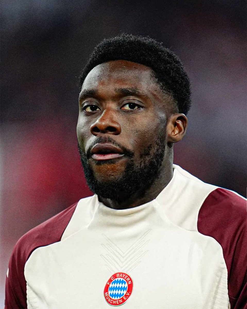 ZachLowy's tweet image. Alphonso Davies was pulled over at 2:15 a.m. today after driving drunk in his Lamborghini Urus.

Davies' grams per liter of exhaled air was 0.6, which will likely see him receive a fine of €500 and lose his driver's license for a month.