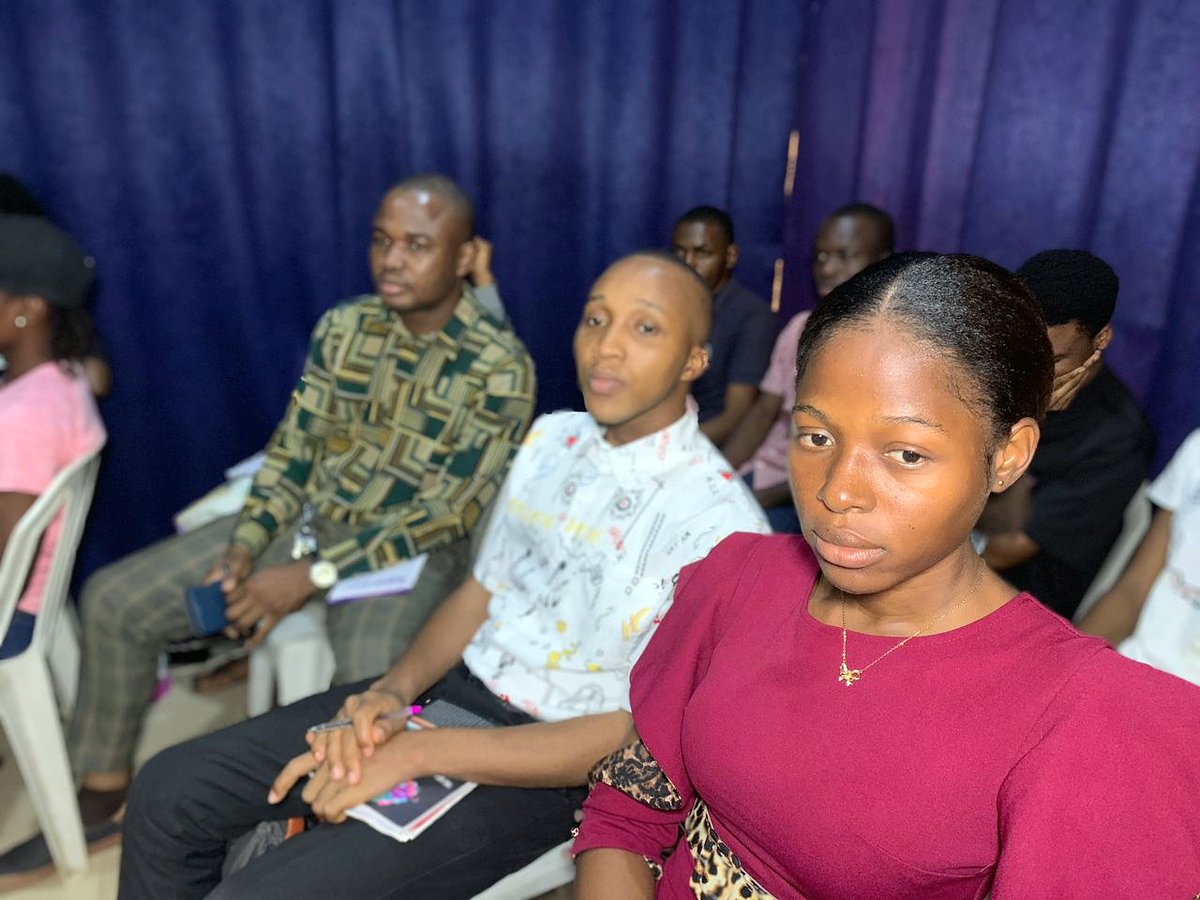 ICEHub_Africa's tweet image. We had an impactful session today at Ice hub Nnewi delving into the world of data science and uncovering the latest trends, opportunities, and future in data science.

#icehub #datasciencetraining #techtrends #innovation #nnewi #techinnnewi #eventinnnewi #techhub #Anambra