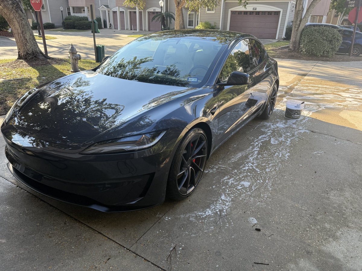 jimijam44's tweet photo. And of course the pre trip wash https://t.co/TmARKojd7a