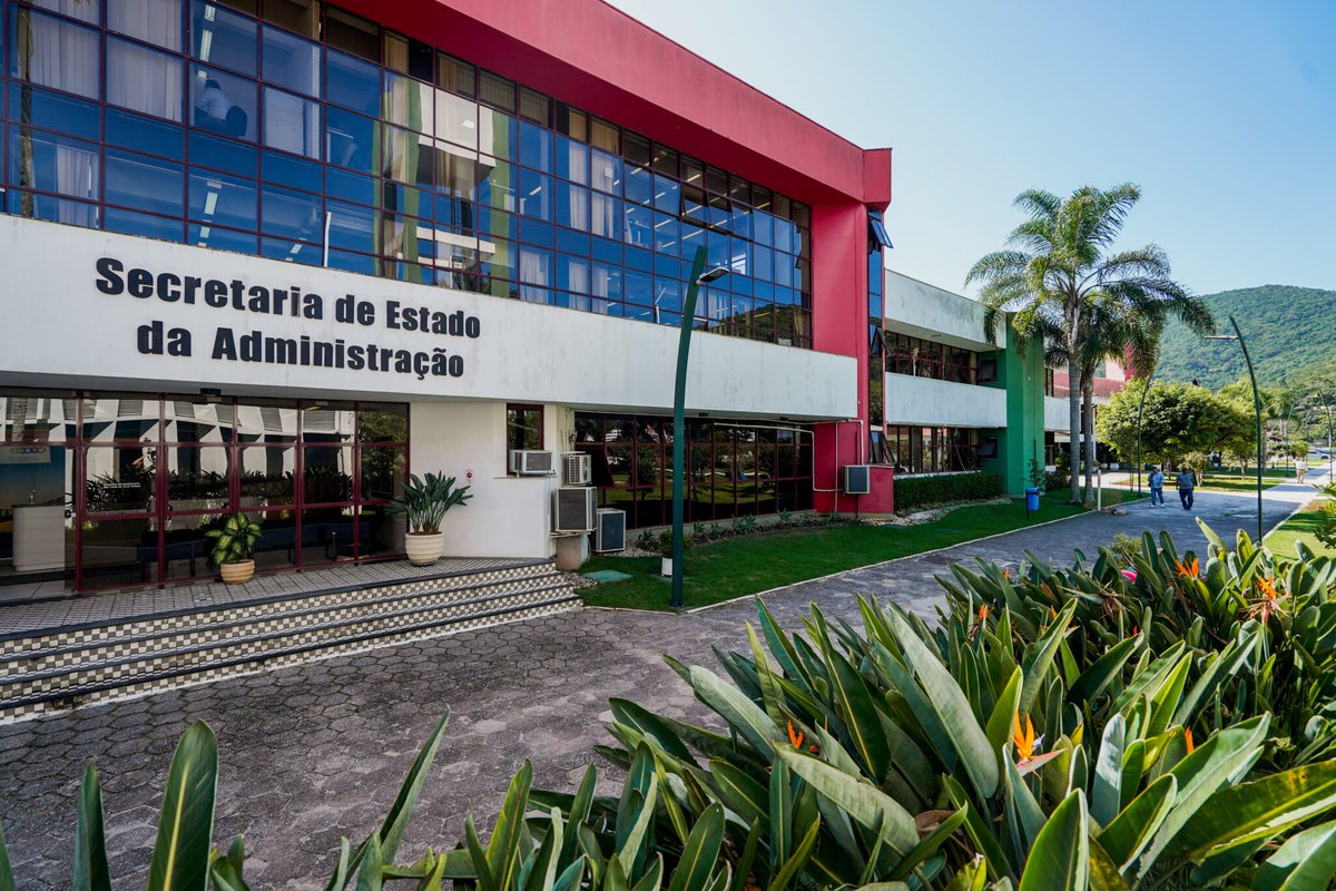 ConcursosSc's tweet photo. A Secretaria de Estado da Administração de Santa Catarina (SEA - SC) anunciou a abertura de um novo Processo Seletivo para o preenchimento de 31 vagas temporárias no cargo de Técnico em Atividades Administrativas. #EstadodeSantaCatarina #SEASC
https://t.co/c4oCZDlRQO https://t.co/Sv5WCshHMo