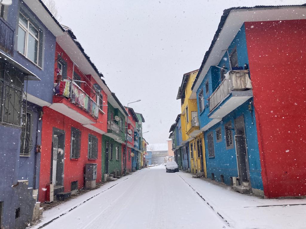 gamzeispirli's tweet photo. Kar yoksula çile, zengine selfie’dir....#Erzurum 
(Objektifimden  bir kare) https://t.co/hBinAMImJG