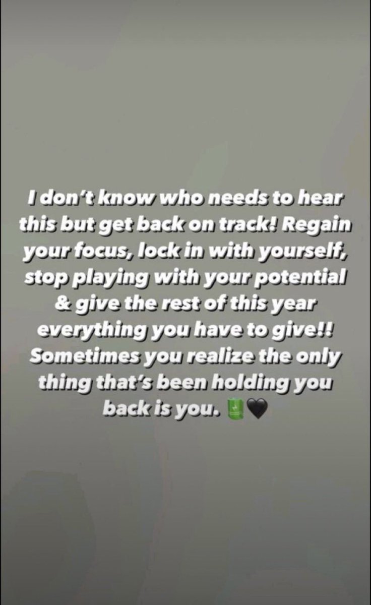 stackyungin's tweet image. 4th Quarter.