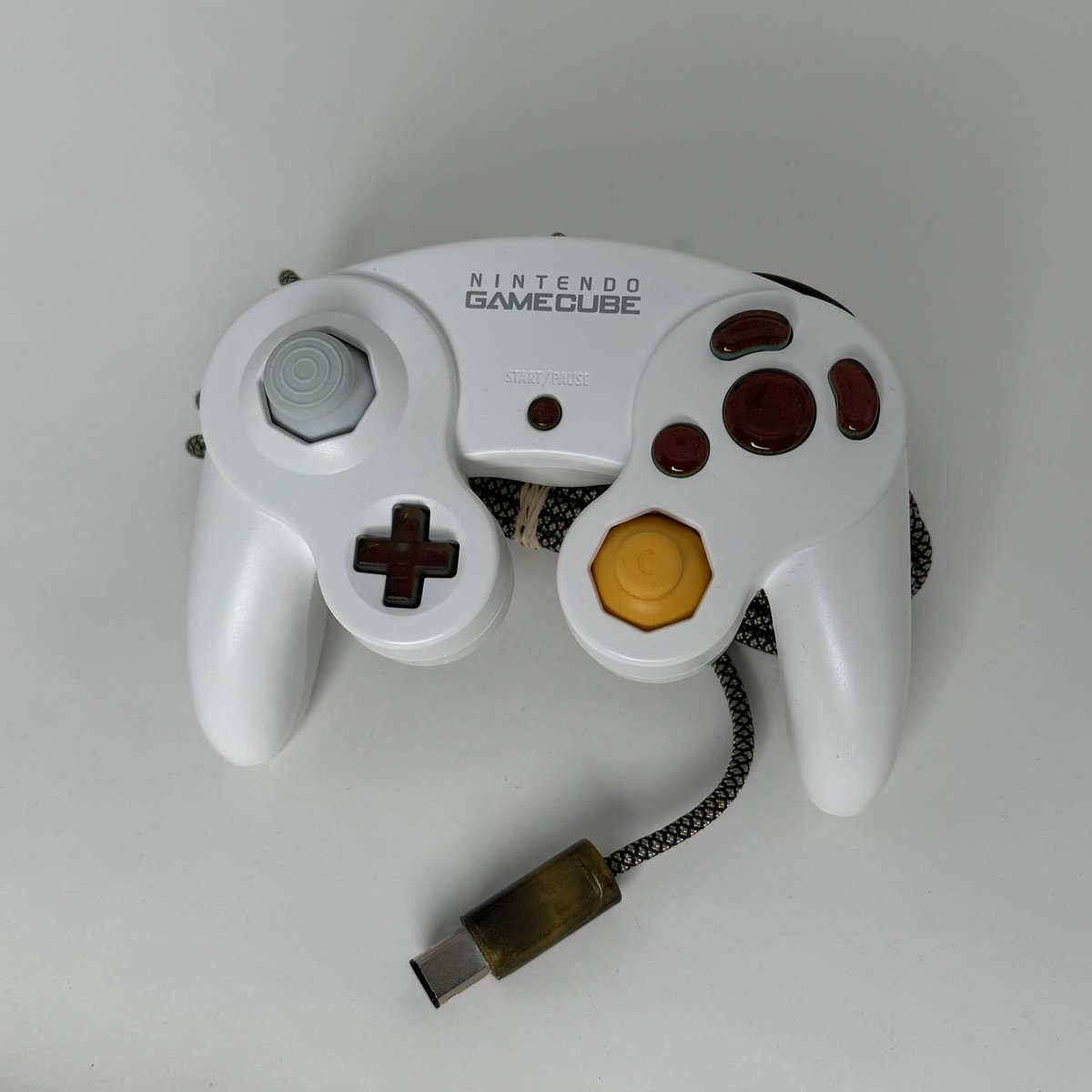 Yuse Customs tweet media