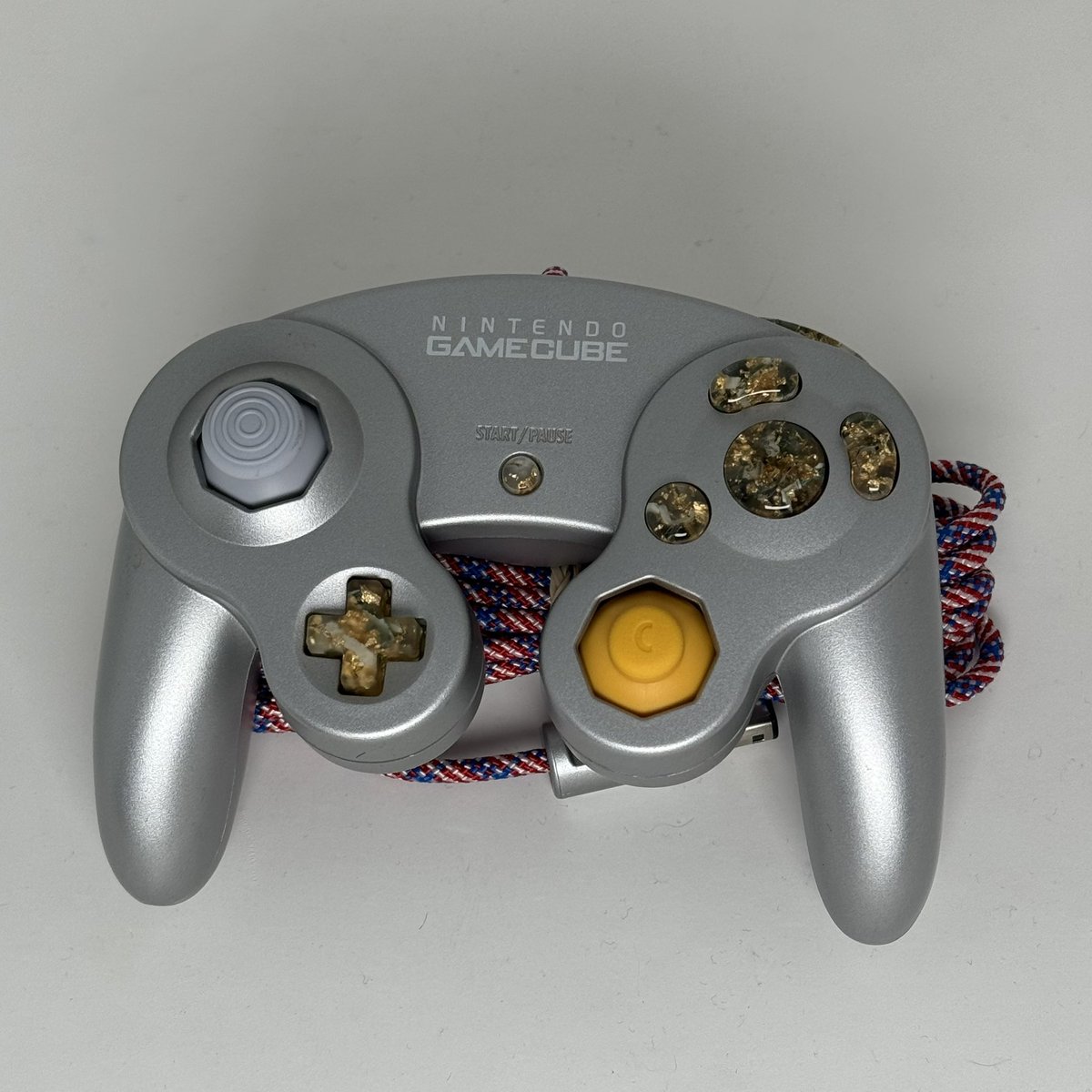 Yuse Customs tweet media