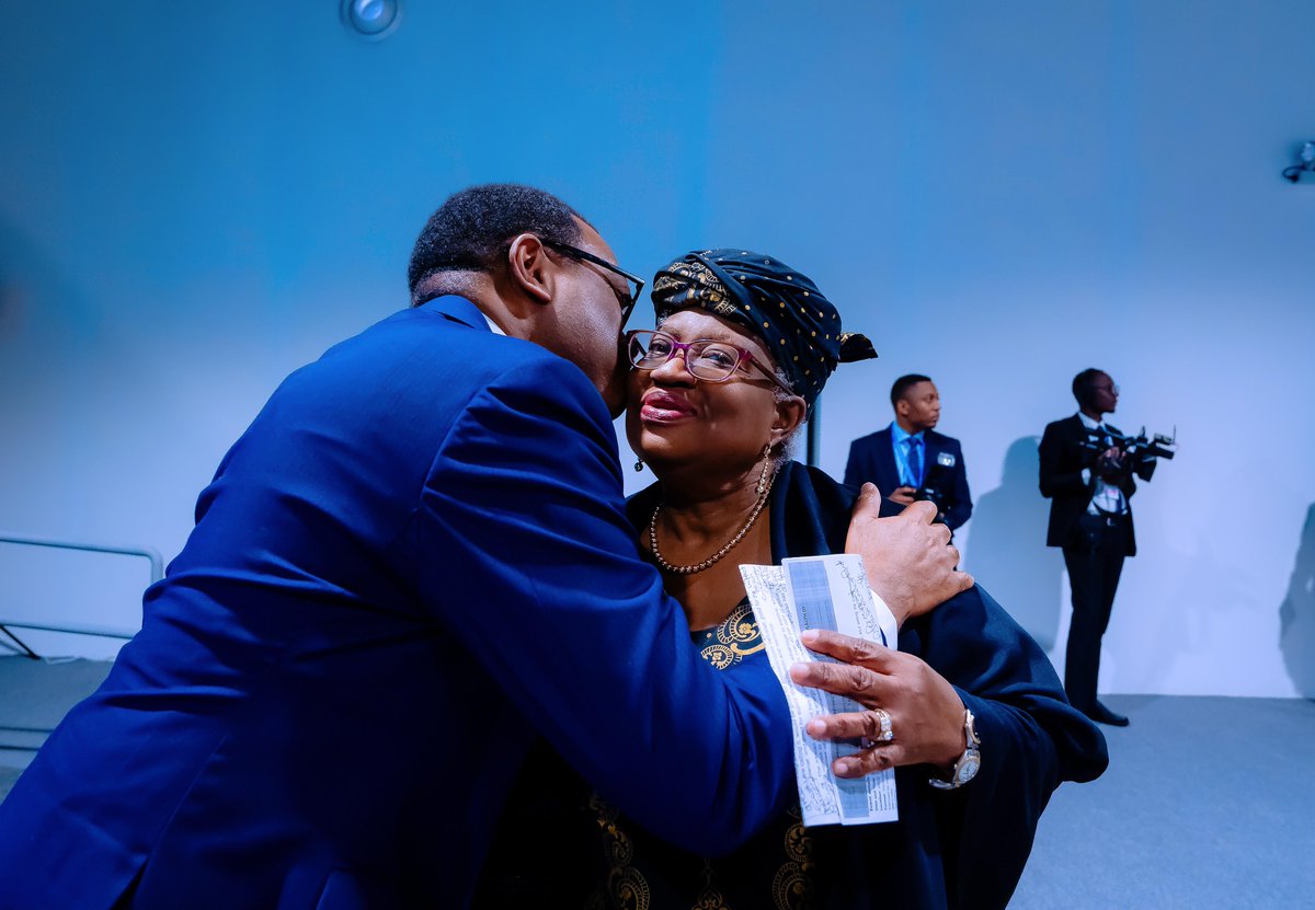 akin_adesina's tweet photo. Hearty congratulations to my dear big Sis ⁦@NOIweala⁩ on her re-election for second term as Director General of the World Trade Organization ⁦@wto⁩! I wish you continued success in your second term. 💕⁦ https://t.co/aPjhXwUNyG