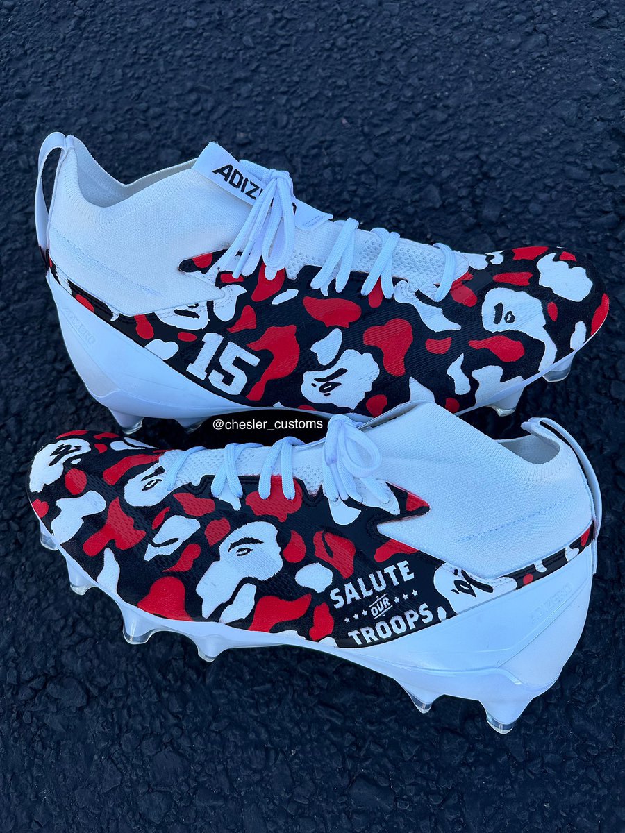 👟 Custom Cleats for <a href="/RaiolaDylan/">Dylan Raiola</a> made by <a href="/Chesler_Customs/">Chesler_customsllc</a> 🔥🔥🔥