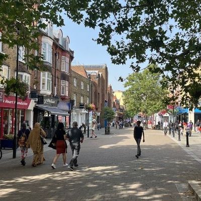 📢 We'd like your views on our draft Uxbridge Vision, which sets out plans to revitalise the town centre.

🤝 Created in collaboration with the local community, it outlines a range of short and long-term projects. 

Find out more, and take part 👉 buff.ly/41sVRLB