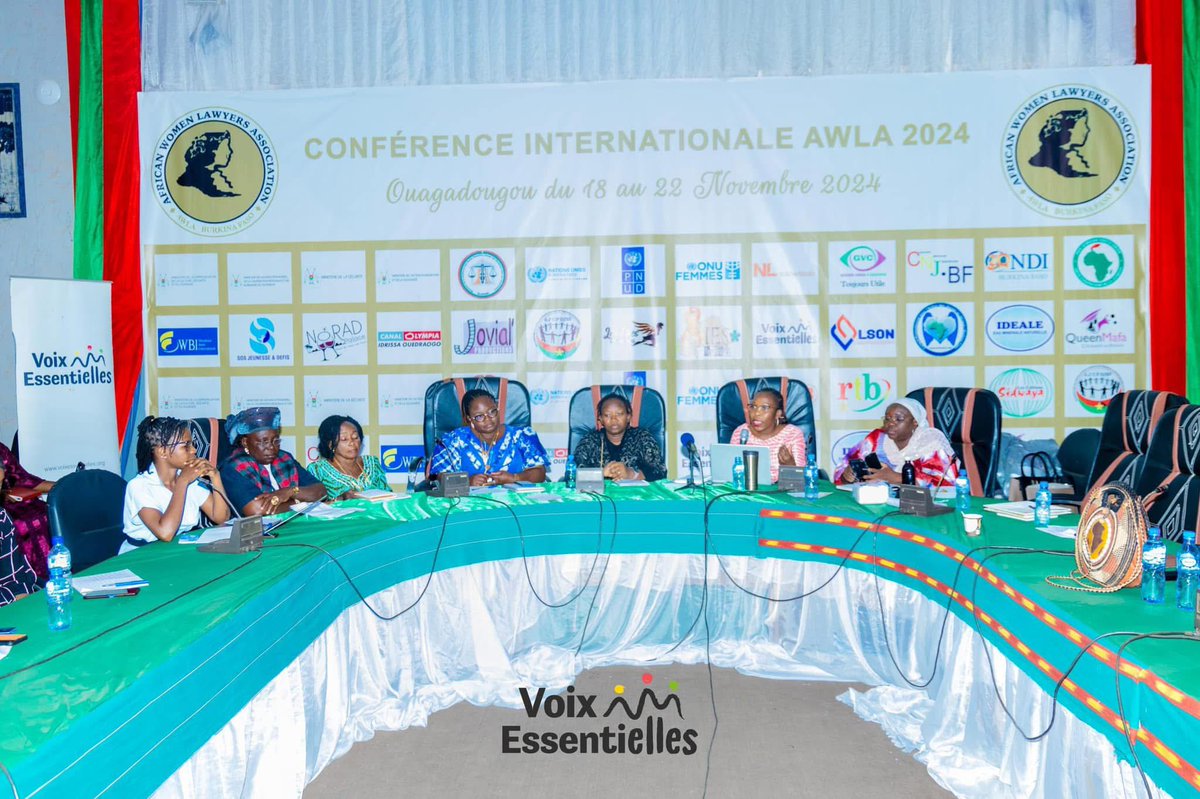 RVE_BF's tweet photo. [ Particpation à la conférence AWLA 2024 ] 

Nous sommes fières d'avoir participé à #AWLA , tenue sous le thème : « Autonomisation économique des femmes, moteur du développement durable : Unissons-nous, investissons dans les femmes, accélérons le progrès ».

#VoixEssentiELLES https://t.co/nBCu1AqF02