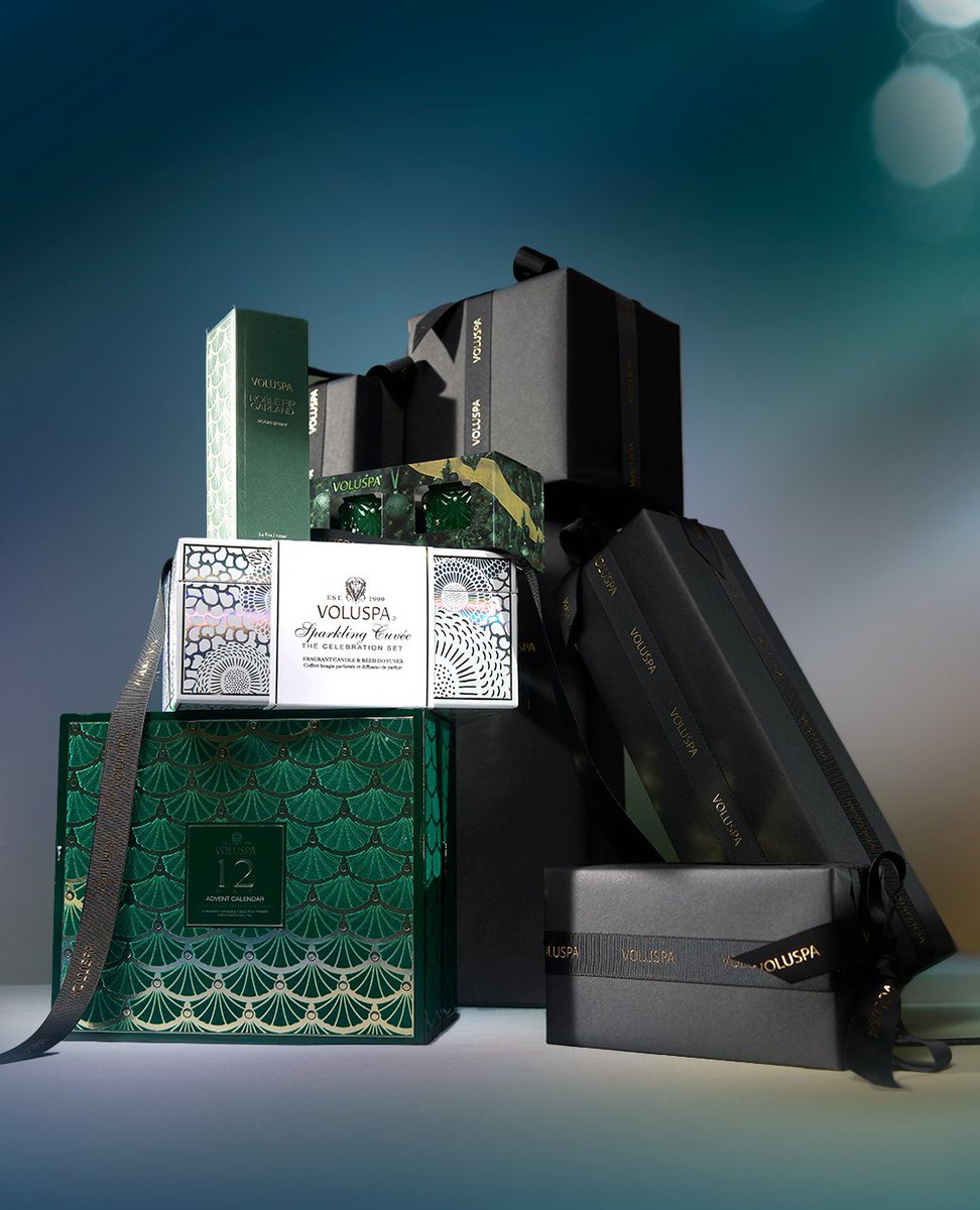 Unwrap luxurious gift sets designed to spark joy and send your senses on a flight of fancy...🎁

Each candle is more than just a treat for the nose, it’s a beautifully crafted experience filled with enchanting details and delightful surprises. 

Shop now✨ bit.ly/4hkcpuq