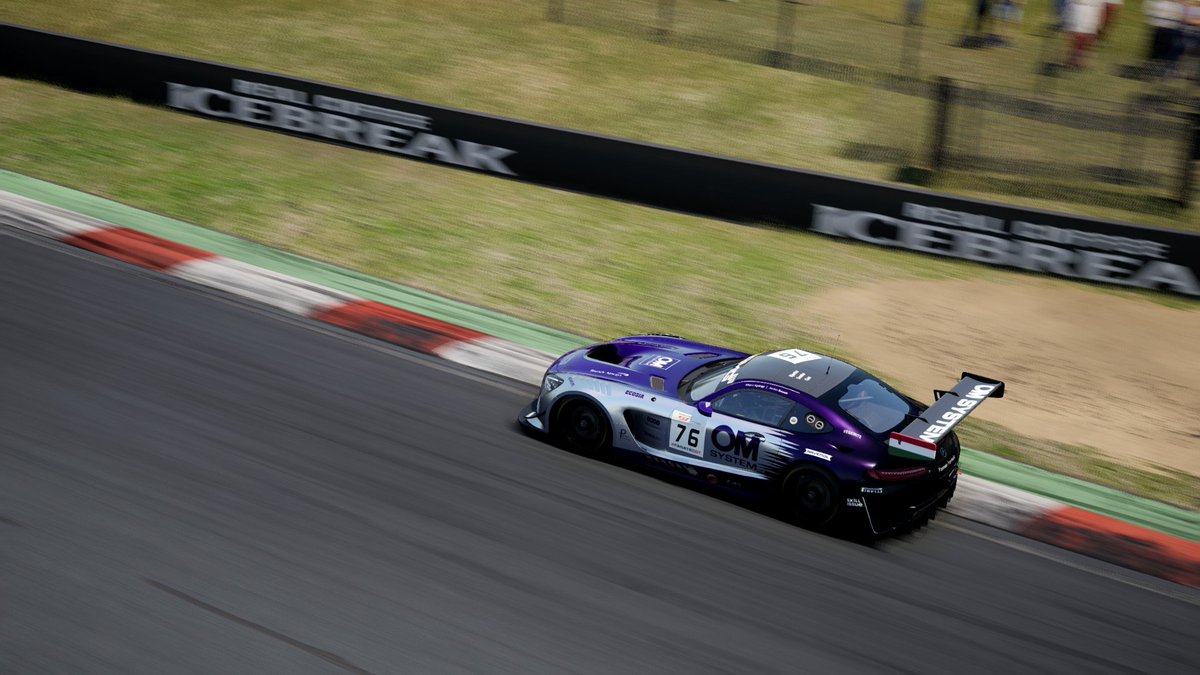 We're going down under!
The tracc.eu season has finished, but the racing ain't stopping at Pannon Formula! We're taking part in Slipstream International's 4H Mount Panorama enduro with <a href="/iamTuner_Joe/">Albert György</a> and <a href="/Snoolbrunch/">Jorban Brakefailure 🏴󠁧󠁢󠁳󠁣󠁴󠁿 #15</a> behind the wheel of an old friend, the AMG!