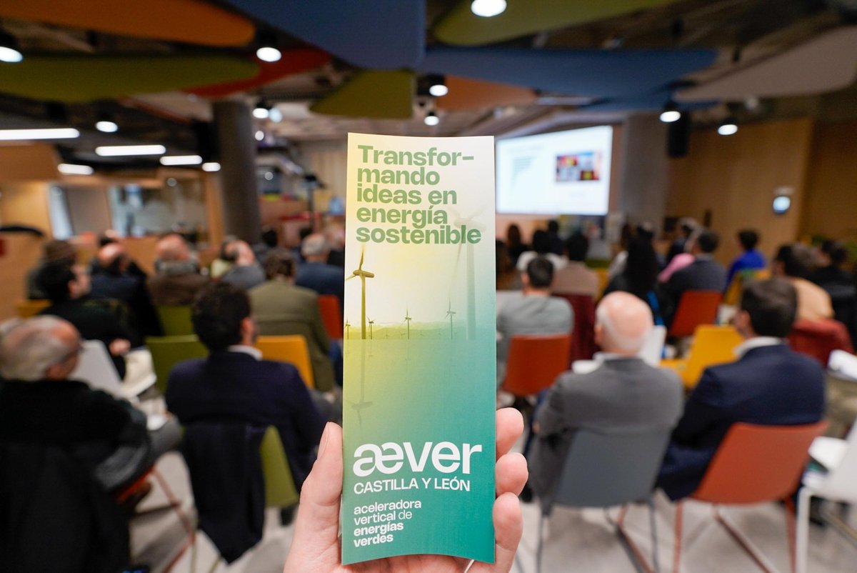 Fundcajaburgos's tweet photo. La #aceleradora vertical de #energíasVerdes, #Aever, tiene capacidad para impulsar 20 proyectos de scale-ups (startups en funcionamiento)

📍Su sede está en #Burgos, si bien, las iniciativas pueden implantarse en cualquier punto de #CastillayLeón

➕info: https://t.co/QxrhRU73Px https://t.co/dJh3UFpPUO