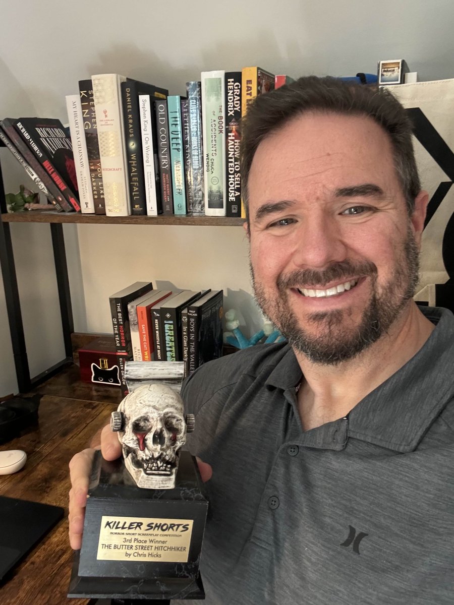 killershorts's tweet photo. Horror #writers! 2 days until the Killer Shorts FINAL Deadline! Submit via @coverfly Unique opportunity to have literary managers like @johnzaozirny read your short script! Plus this rad trophy hand sculpted by @tylergreenfx. Why wait? Submit now! ☠️✍️📚

https://t.co/Nd65oFgOqo https://t.co/wtskbjrsay