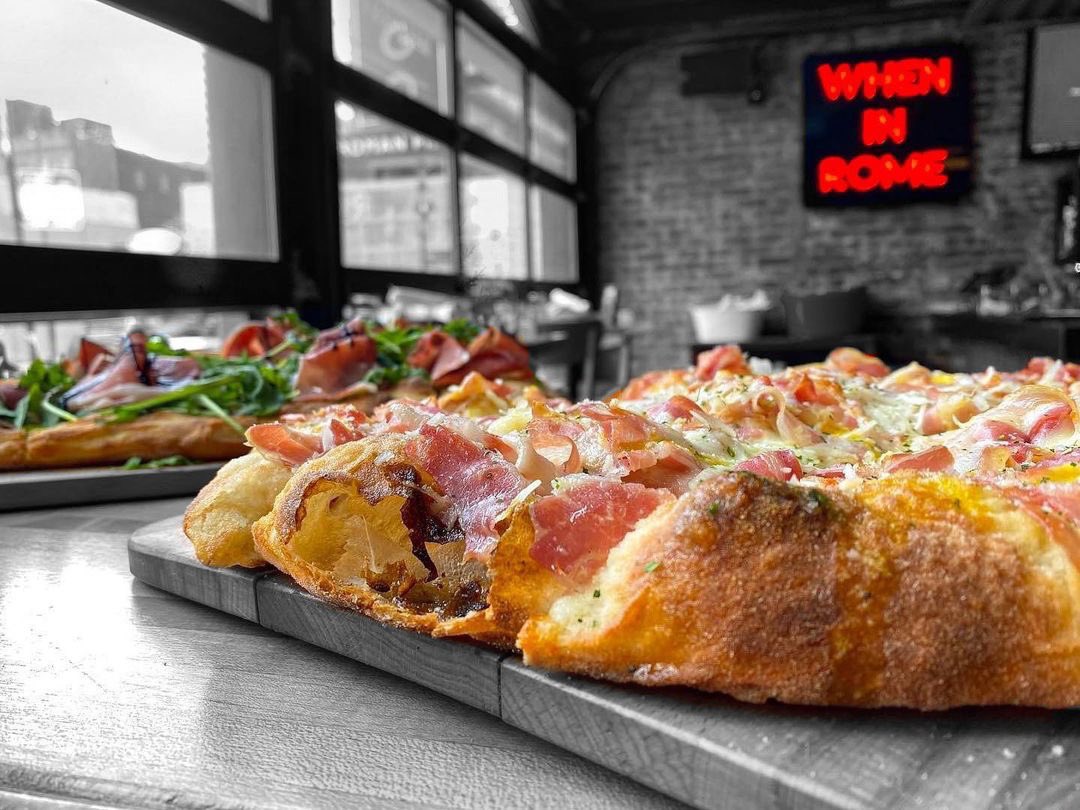 Bar Cargo tweet media