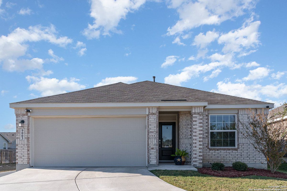 KerryDAlexander's tweet photo. 9003 La Garde Mill, San Antonio, TX 78254-2130 just hit the market!
Take a look at this awesome space: https://t.co/OXEfCeiJlV https://t.co/XfIF1wfpQO
