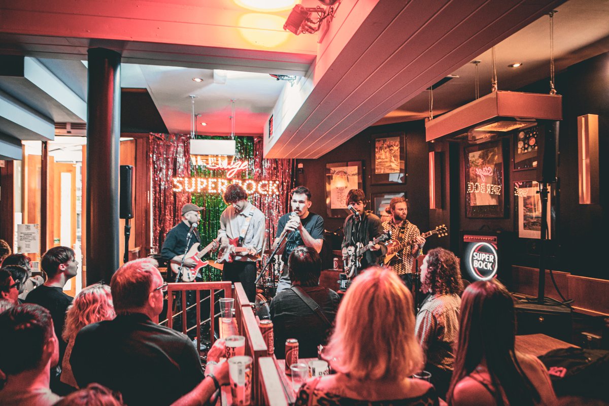 Happy 25th birthday week to The Bodega ✨🎊

A core location in any D2D goers day since we started, and Nottingham's home of emerging music (and the one and only Bodega lager 🍺), a huge thanks to the team over there for everything they do!

📸 Micaela Lunn