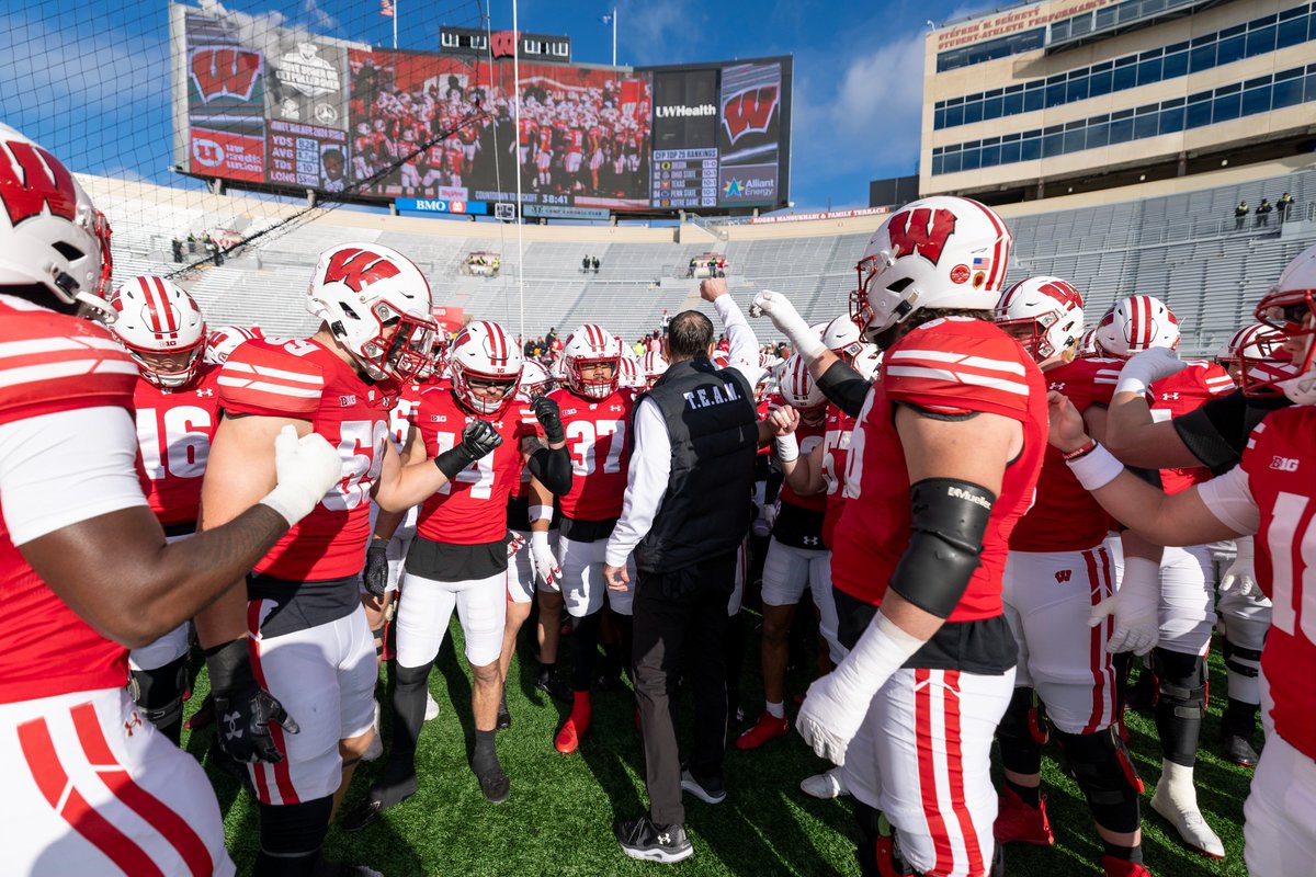 Nate Jelinek (@natejelinek) on Twitter photo With a kickoff temp of 22 degrees, today's game marks the coldest game at Camp Randall Stadium since Nov. 21, 1964.
That game: a 14-7 win over Minnesota. With a kickoff temp of 22 degrees, today's game marks the coldest game at Camp Randall Stadium since Nov. 21, 1964.
That game: a 14-7 win over Minnesota.