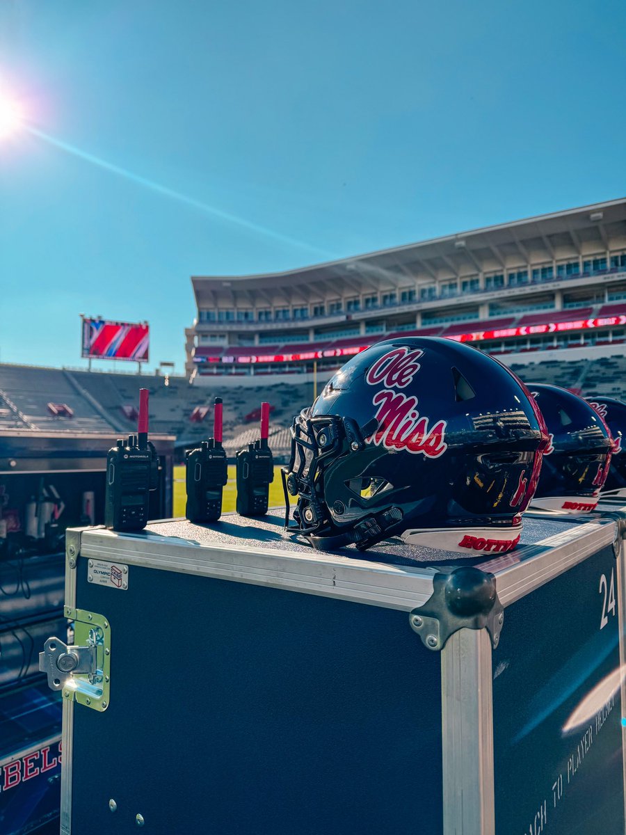 DragonSeats's tweet photo. Egg Bowl ready!! Our team is on the sidelines in Mississippi this afternoon, ready to support both @OleMissFB and @HailStateFB !! Going to be a good one!🐉🔥🥚 https://t.co/qjyBRppS3k