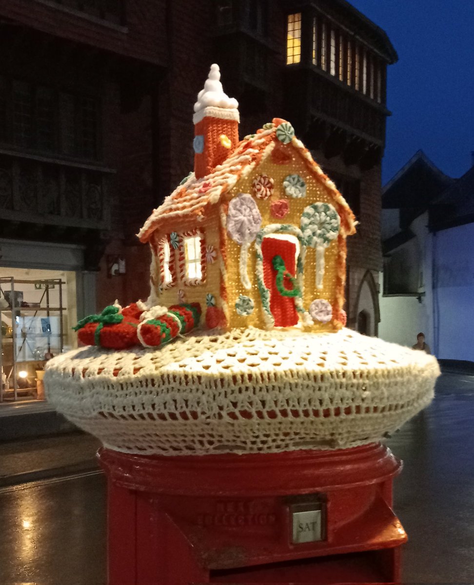 Wiveysqpostbox's tweet photo. Christmas is coming 😁 https://t.co/On0Ylh4KgE
