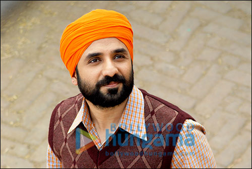 thevirdas's tweet photo. In other news, i'm in Toronto Dec 1st at Meridian Hall. Late show is full, but a few tickets still open for the 4pm.
Tix: https://t.co/KFdHec6Wkb https://t.co/zSFZK0KZgN