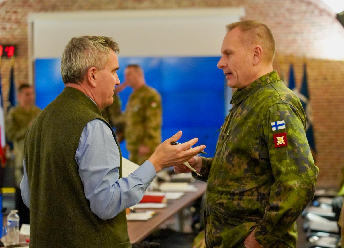 This week LANDCOM held its Land Deputy Commanders' Conference. <a href="/RRCFrance/">Rapid Reaction Corps France - RRC-FRA</a>  hosted the event in Lille, France 🇫🇷 at its headquarters located in the historic Citadel of Lille.

LANDCOM Deputy Commander, <a href="/JezMJBennett/">Lt Gen Jez Bennett</a>  chaired the forum of Corps Deputy Commanders and subject matter