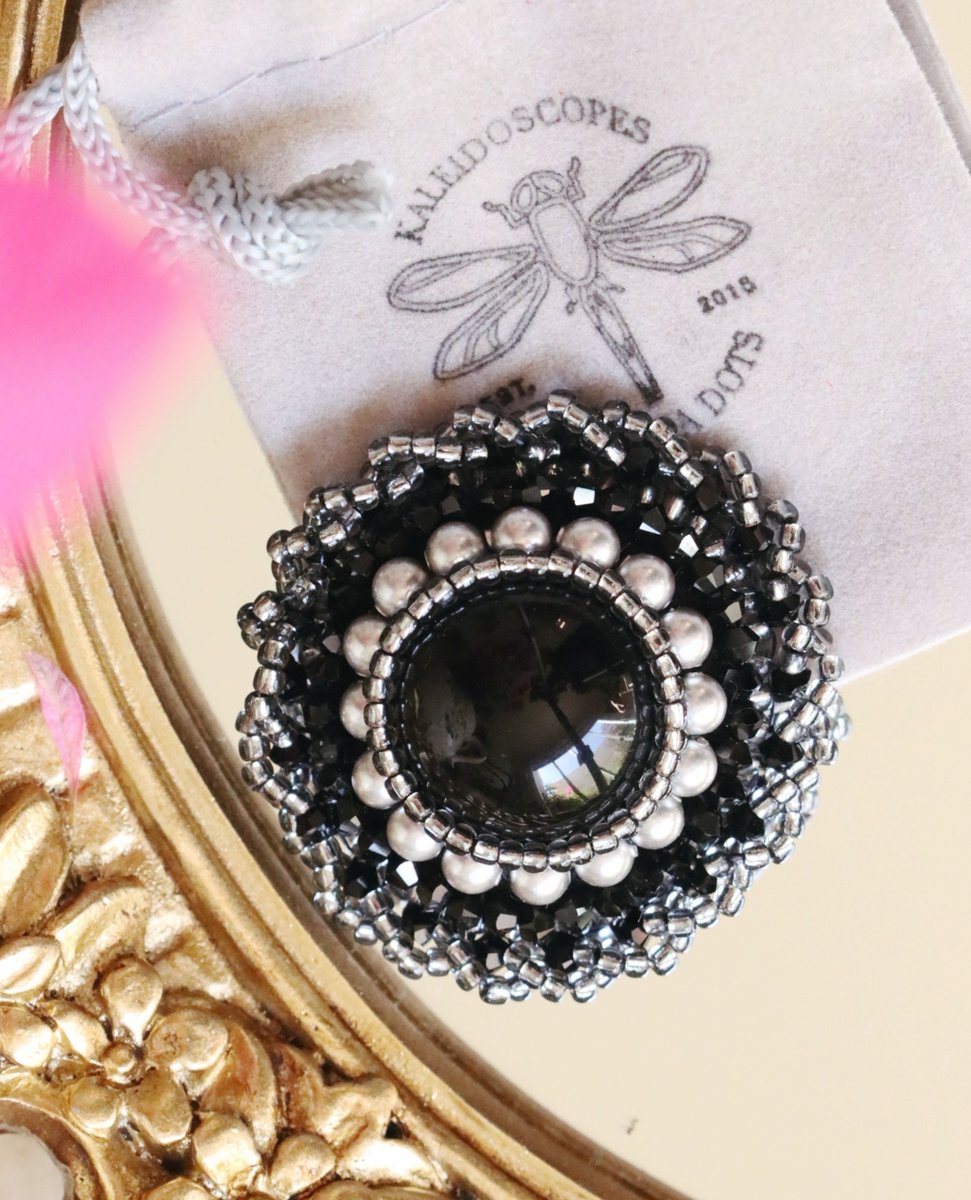 Love_KPD's tweet image. Something dreamy, something sparkling, something just for you. 💞  ENJOY 30% OFF WITH CODE SAVE30, FREE SHIPPING, AND A FREE MYSTERY GIFT WITH ANY PURCHASE OF VINTAGE INSPIRED JEWELRY 🎁 #blackfriday #shopsmall #savesavesave l8r.it/CTxI