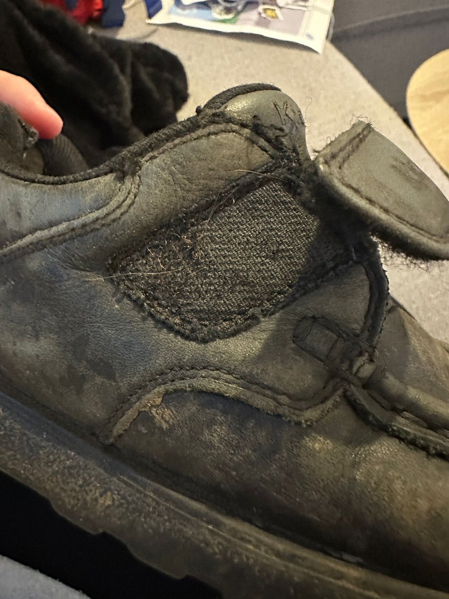 Paganmaster1971's tweet photo. @KickersUK 4 year old grandson. 2 months wear at primary school. New shoes falling apart. The worst aspect was the disintegration of the velcro, with the grandson constantly having to adjust the strap as the shoes wouldn't stay on his feet. Disgusting quality. Unfit product. https://t.co/qcNhWyxJdi