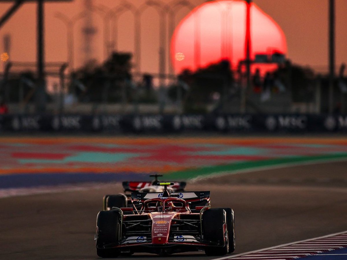 comparcas's tweet image. Sprint #F1
Ahora
@F1