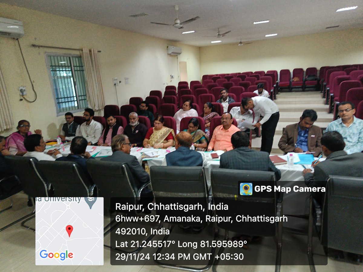 राज्य स्तरीय समीक्षा बैठक दिनांक : 29 नवम्बर 2024, शुक्रवार सुबह : 11:30 बजे से स्थान : कला भवन, पं. रविशंकर शुक्ल विश्वविद्यद्यालय, रायपुर (छ.ग.) में राष्ट्रीय सेवा योजना, प्रकोष्ठ पं. रविशंकर शुक्ल विश्वविद्यालय, रायपुर (छ.ग.) के संगठन व्यवस्था में आयोजित किया गया।