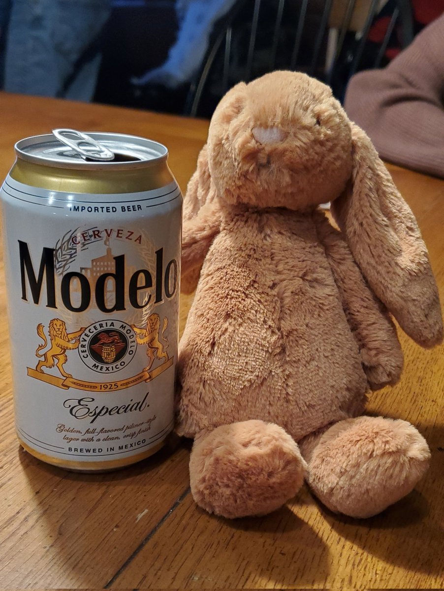 dani 🇵🇸 (@comfygoblin) on Twitter photo 