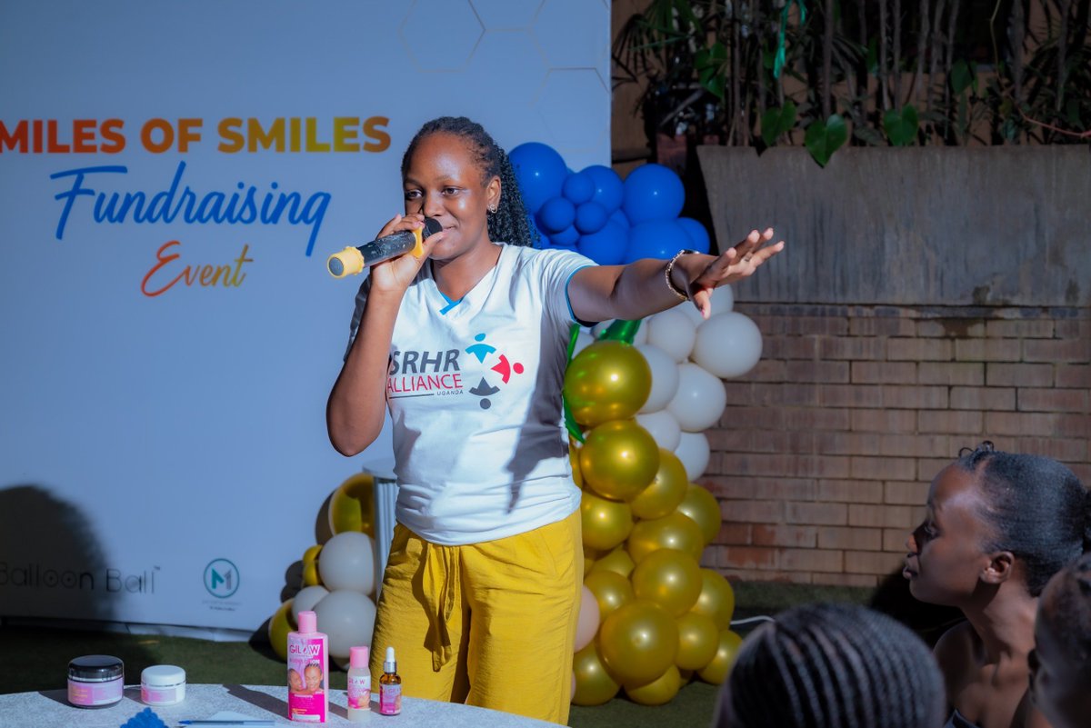 MOSmilesUg's tweet photo. GILOW Cosmetics is glowing for a cause!
@Nawanyagaglori1 just announced a 10% donation of every sale made tonight to support our MOSmiles Fundraising event. Let's shop for a smile! #CreateSmiles #GlowingForACause https://t.co/5hlgSMfEMD