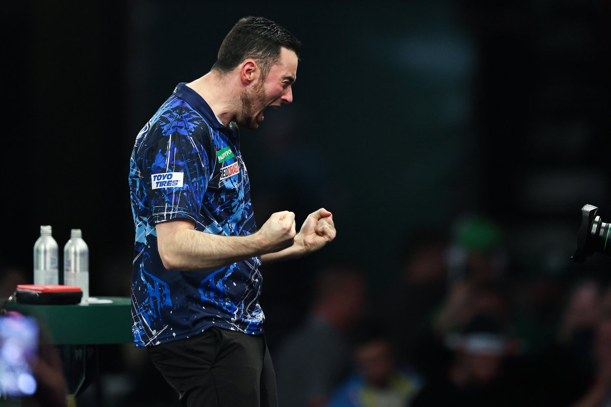 OfficialOLDarts's tweet image. 🚦It’s Nearly 𝐆𝐎 Time 🚦

🫵 Let us know your: 

🐴 Dark Horse
🫢 Biggest Surprise  
💫 Rising Star
🥇Champion

For the upcoming #WorldDartsChampionship 👀

#allypally #worldchampionships #darts #pdc