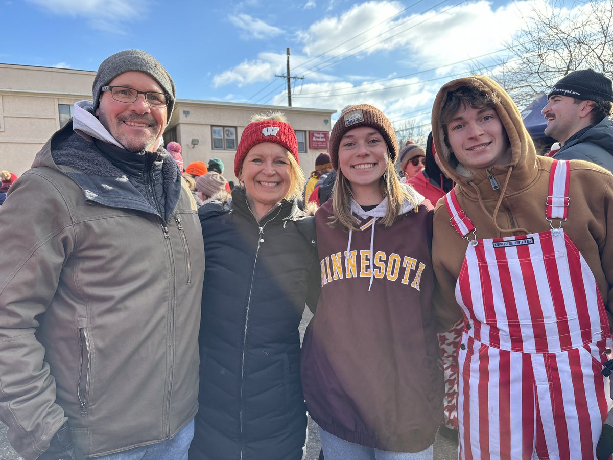 Kathy Fredrickson tweet media