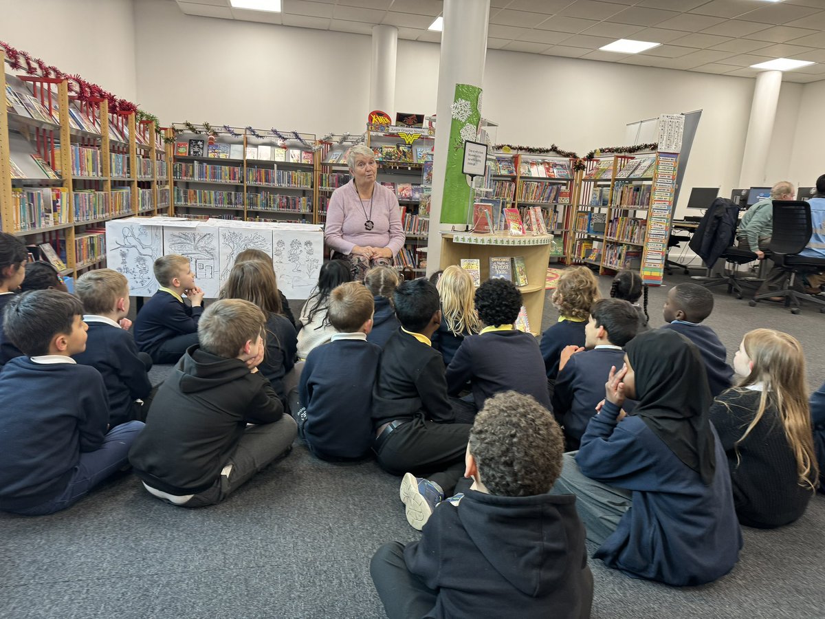Primary 3 had an amazing time yesterday at Springburn Library when they got to meet a real life author and listen to her story - Lizzy, the Best Little Giant by Caroline James MacKie.