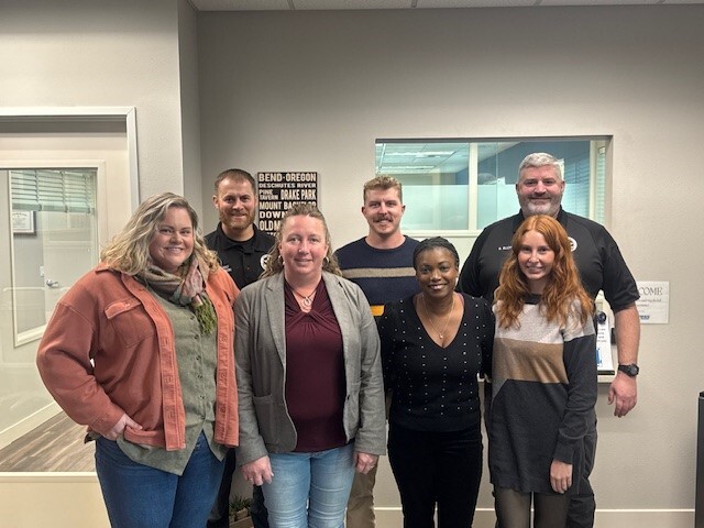 Express_Bend's tweet image. Big thanks to Sgt. Rob Emerson &amp;amp; Sgt. Scot Eliott for leading an insightful training on 'Active Threats and Shooters' at our office. We now feel more prepared for emergencies. Showing our gratitude, Natasha and Jen surprised their team with bagels this week!