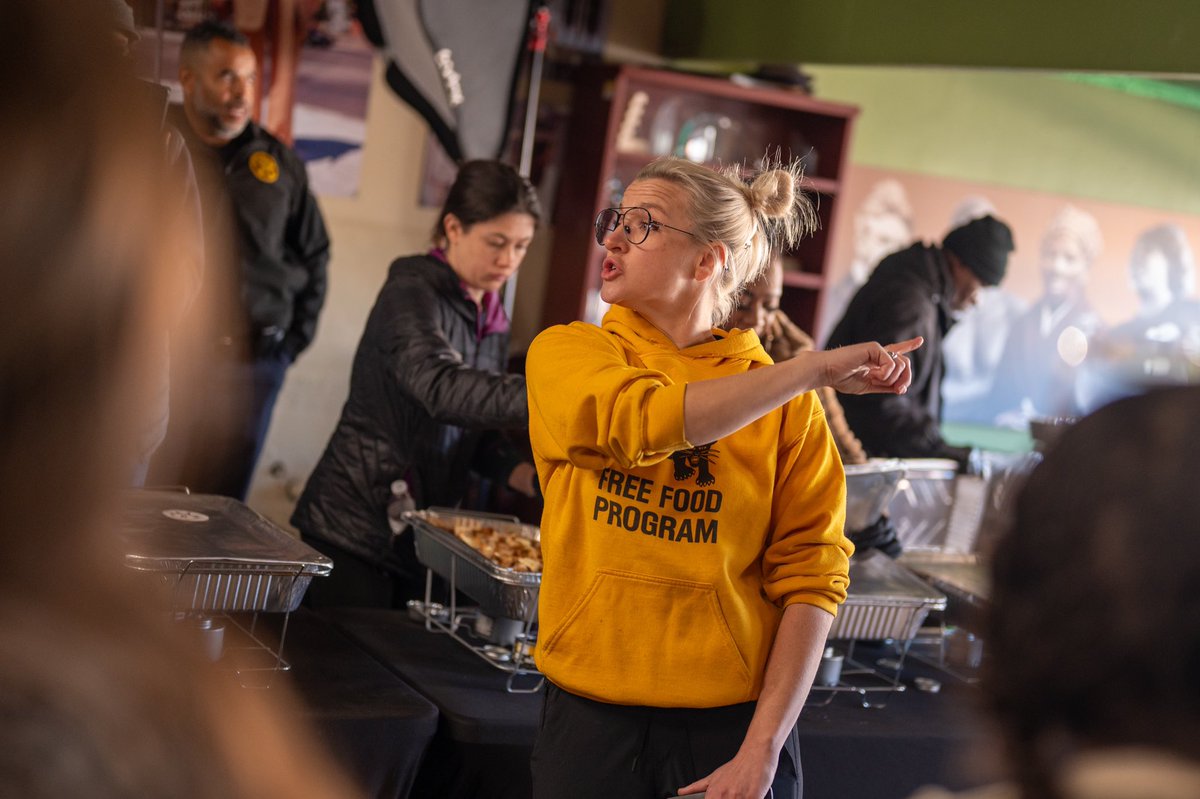 Jessica Campbell tweet media