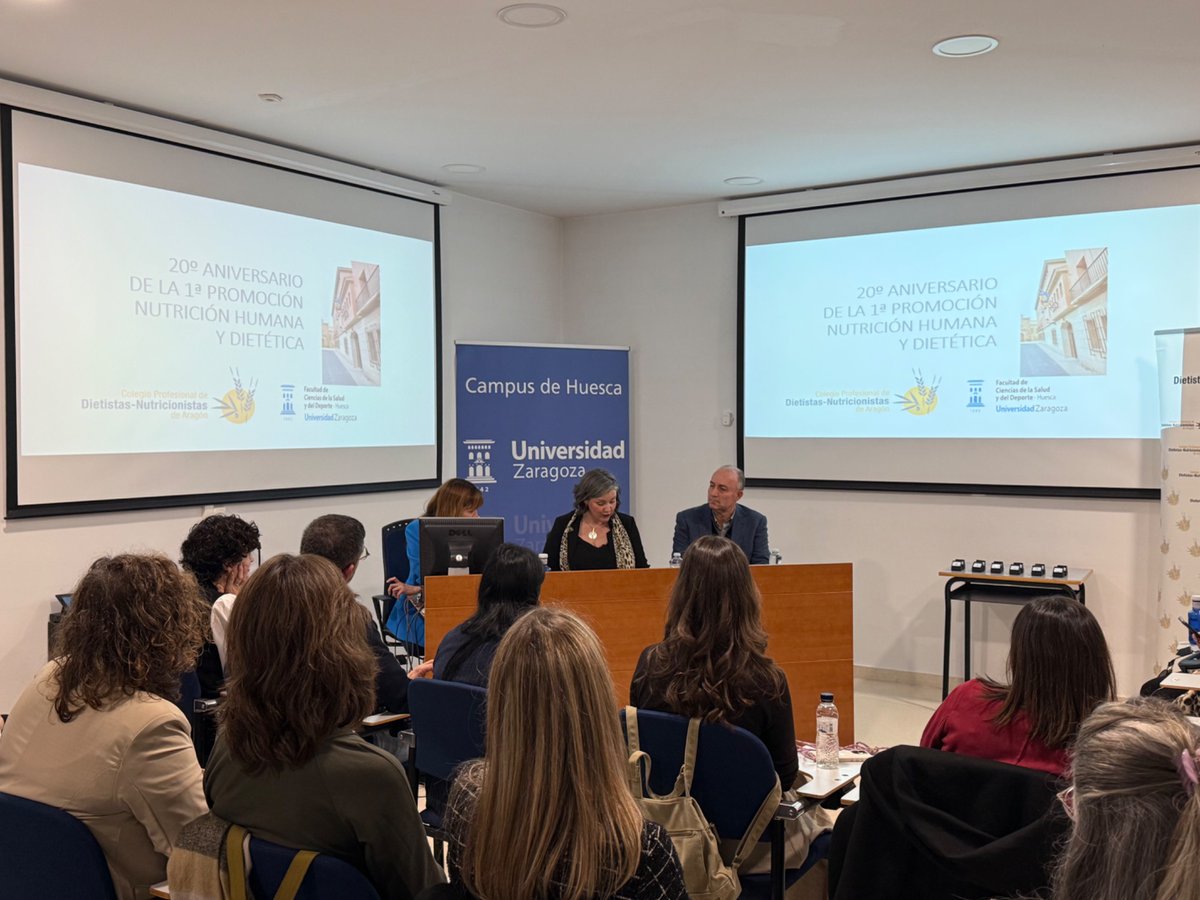 ColProfDNAragon's tweet photo. Está pasando…

Reunión por el 20 aniversario de la primera promoción Nutrición Humana y Dietética. https://t.co/LpZeomyGUu