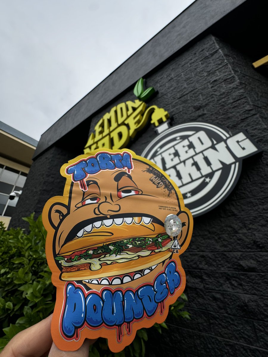 Lemonadevannuys's tweet photo. For all you Torta Pounders! #blackfriday #torta #Tortapounder https://t.co/yzdPpEzde3