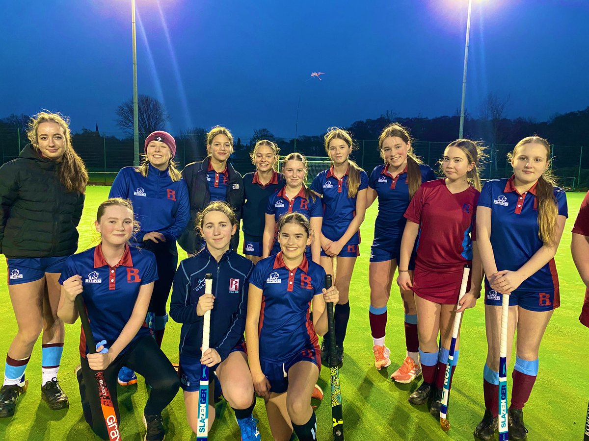 Friday Night Lights💫🏑 

Da iawn to our U14 hockey team who played Glantaf this evening in the C&amp;V league. The team lost 4-1 but showed excellent determination &amp; resilience throughout. Awesome goal from Lily-Jane!

Player - Ffion ⭐️ 
Coaches Player - Freya 👏🏻 
#TeamRadyr