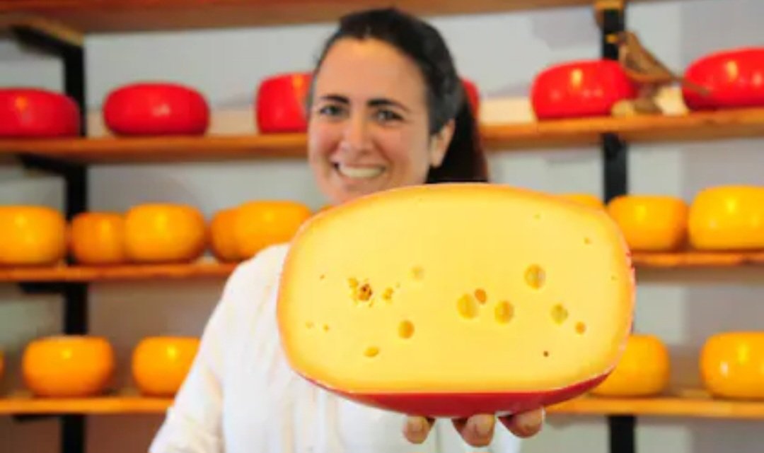 #Tandil del 6 al 8 de diciembre
Fiesta del Queso tandilero "Donde cada queso cuenta su historia" 
(más de 50 variedades de quesos, cervezas artesanales y degustaciones)  lanacion.com.ar/economia/campo…