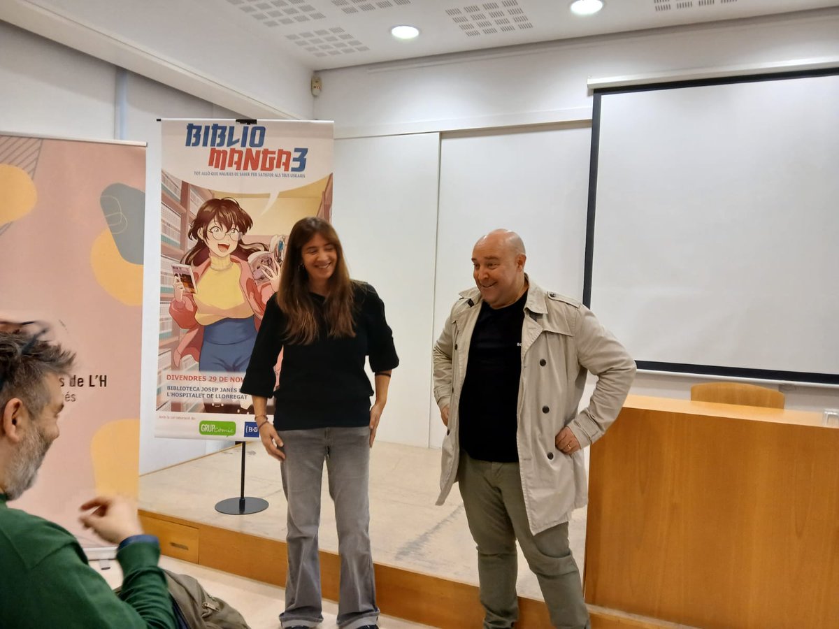 I quin dia al #Bibliomanga3 🌸

Gràcies participants, ponents, moderadors/es i un gràcies especial a la directora i al personal de la <a href="/BibJosepJanes/">Biblioteca Josep Janés</a> per acollir-nos i posar-nos la feina fàcil!