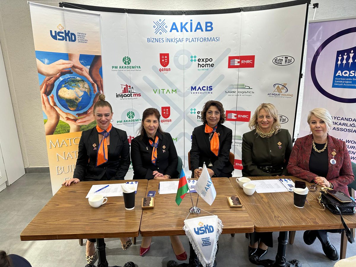 OzoktemSerap's tweet photo. Azerbaycan Bakü de B2B görüşmeler yaparak, işbirliği temaslarda bulunduk. AQSIA başkanı Sakine Babayeva ve ekibine sonsuz teşekkürler kardeşliğimiz ve işbirliğimiz sürecek  #azerbaycan #bakü #uskd https://t.co/D4nz1mSDPW