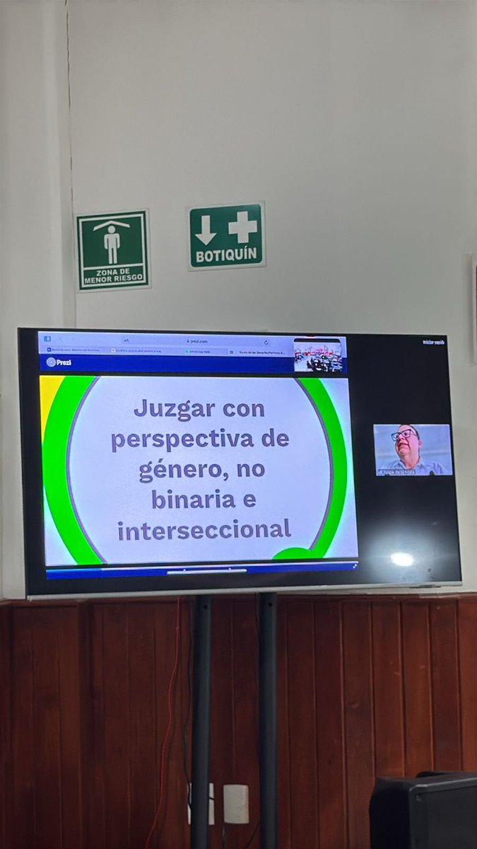 fdelamatap's tweet photo. El día de hoy tengo el gusto de participar en el Foro: Acciones afirmativas de personas con discapacidad y población LGBTTTIQ+ Retos en la implementación.

Agradezco la invitación del @IEPCChiapas. https://t.co/RDBQpPHXlY