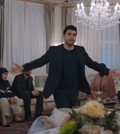 Rosachanceka's tweet photo. Nilay'ın "Karılarını aldatmak için hamile kalmasını mı bekliyorsun" demesi peki jfjd (kritik anlarda benim ağzımı tutamayış) https://t.co/O3pnkw0emr