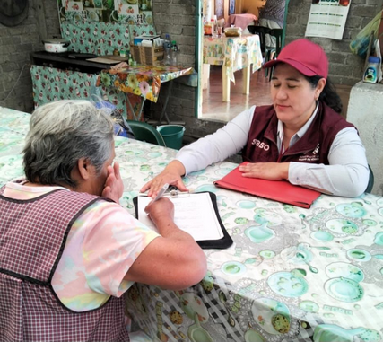 INED_CDMX's tweet photo. Las #PSAM del #INED realizan visitas domiciliarias a #PersonasMayores en la alcaldía #Iztapalapa para informar sobre sus #DerechosHumanos.
Acércate y conoce los servicios que ofrece el @GobCDMX 👏👏❤️
@ClaraBrugada
@_AraceliDamian
@SEBIEN_cdmx
#CapitalDeLaTransformación https://t.co/6hAOVDJMya