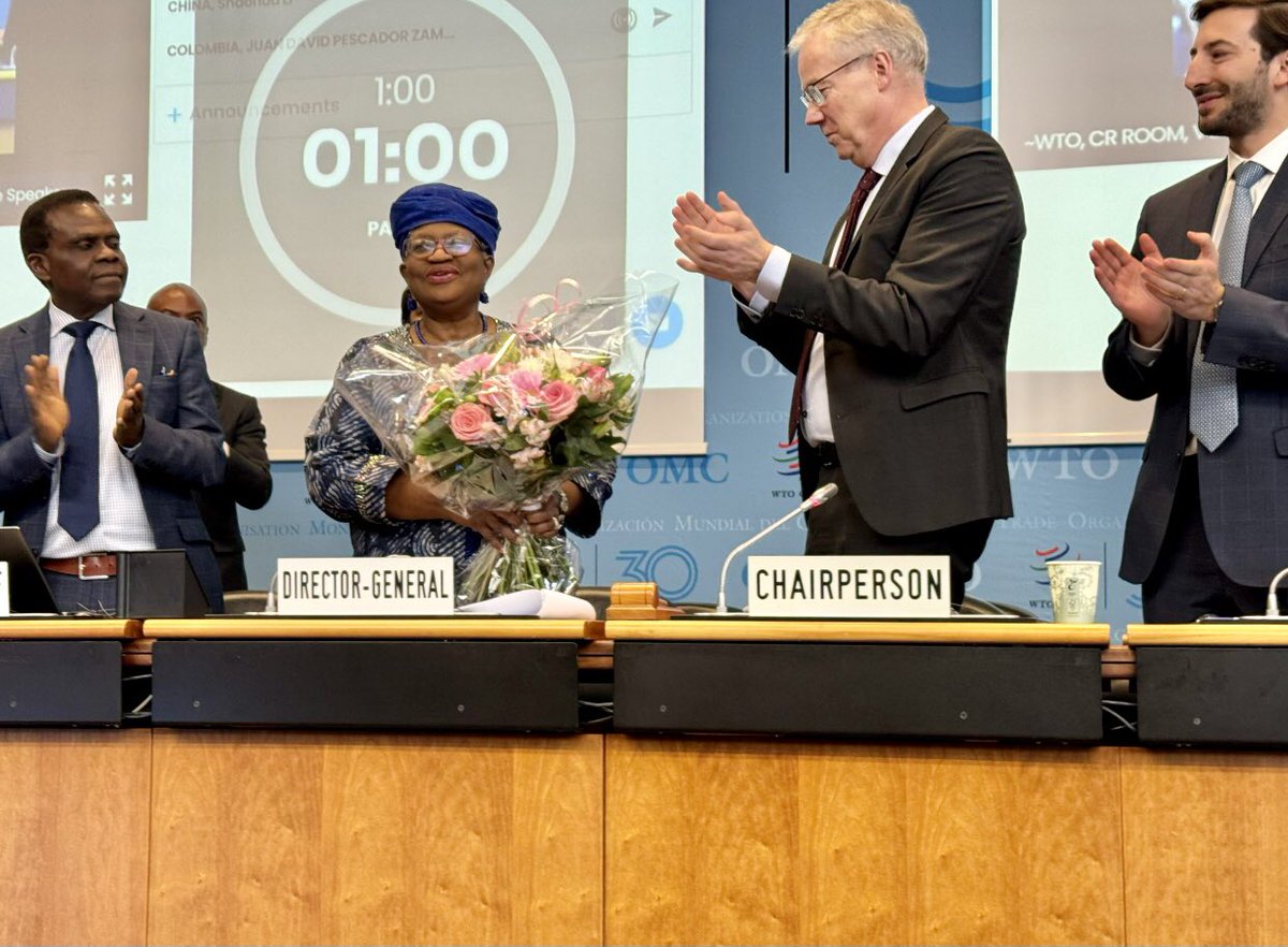 firstladyship's tweet photo. She is good, they appointed her twice.

Her name is Ngozi Okonjo-Iweala.

Director-General of the WTO. 👏👏 https://t.co/RfnMocJdr9