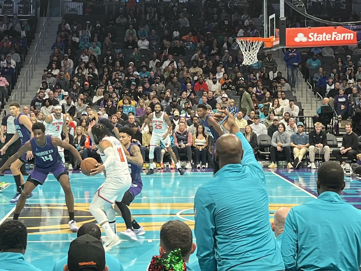 jonhuff1's tweet image. Let’s go #Hornets