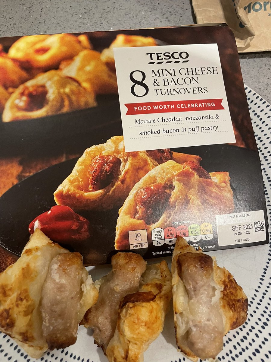 calum evans tweet media