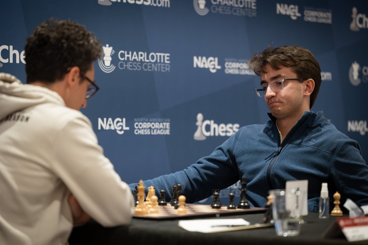 CLTchesscenter's tweet image. Chess is hard.

#charlottechesscenter #uschess #usmasters #usmasters24 #fabianocaruana #caruana #fabiano #isikcan