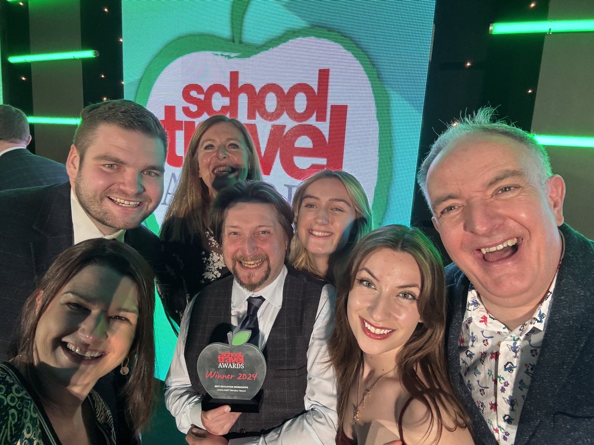 raisingrobots's tweet photo. “Energy through experience”… an inspiring speech from the brilliant @Annabel_Croft at the #SchoolTravelAwards - celebrating with our friends @LEGOLANDWindsor who won ‘Best Educational Workshop’! 👏 🏆 @SchoolTravelOrg @LEGO_Education #LEGOconfidence https://t.co/AxMz0Nd0SC